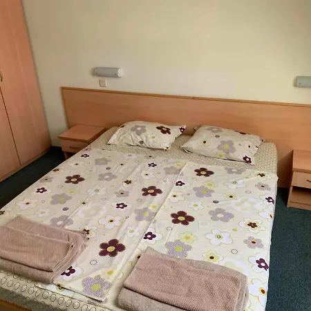 Luxari Apartament In Aurelia Apartment *